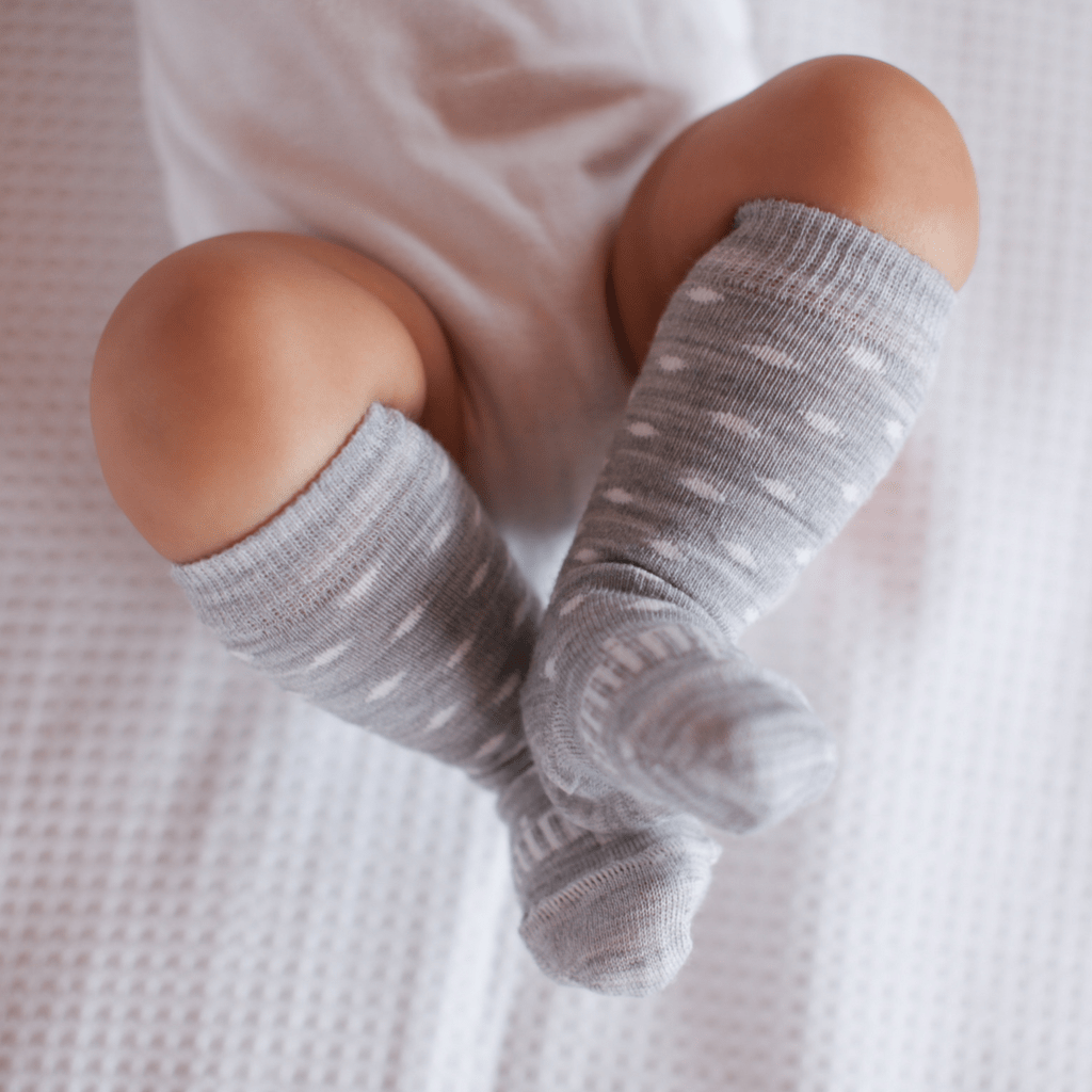Snowflake (Grey/White) / Premie Lamington Merino Wool Socks - Newborn Naturals (Multiple Patterns) - Naked Baby Eco Boutique