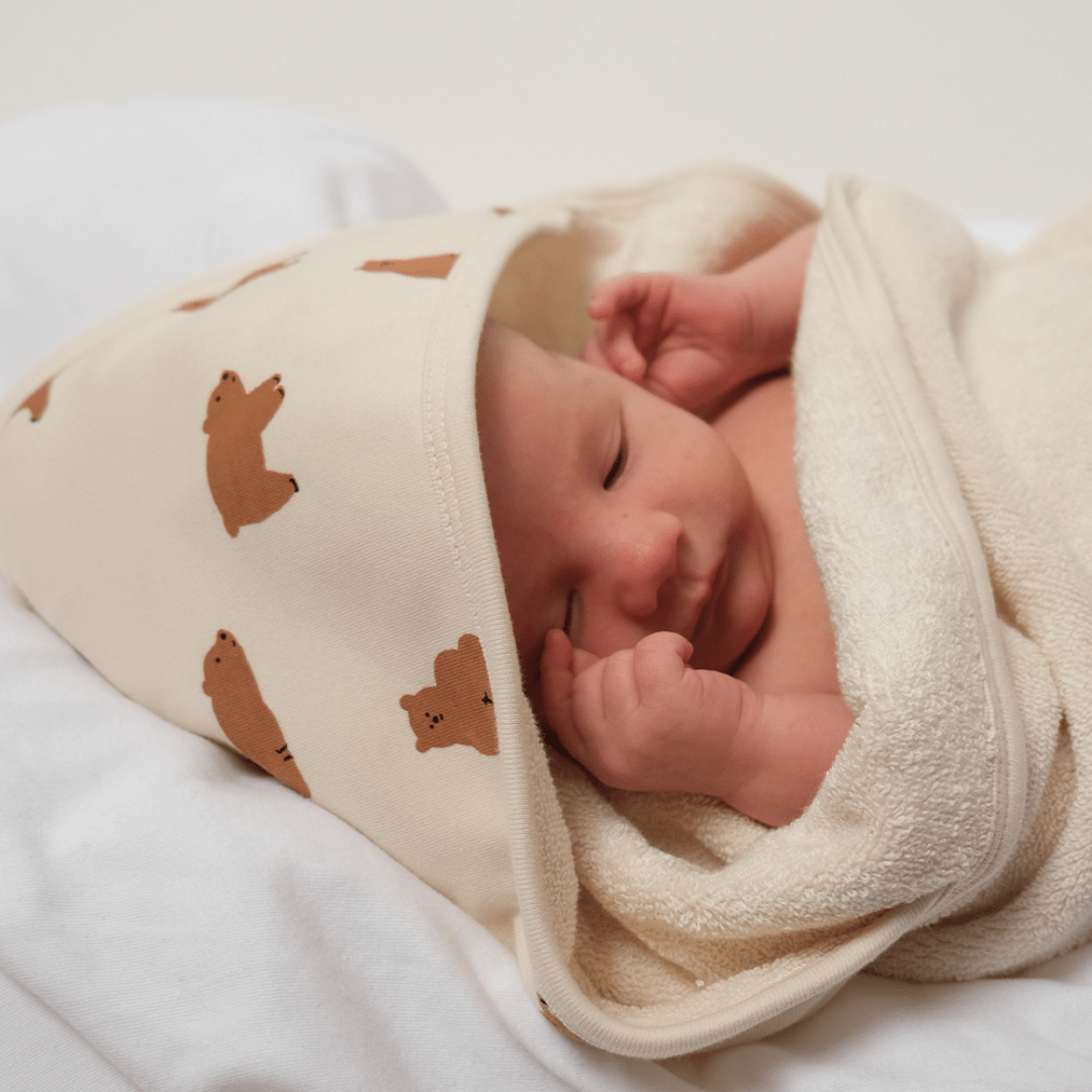 Adorable-Baby-Wrapped-inBabu-Printed-Organic-Organic-Hooded-Baby-Towel-Chubby-Bear-Naked-Baby-Eco-Boutique