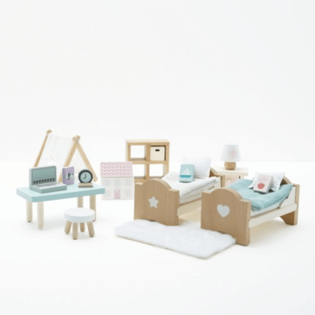 Bedroom-Set-Up-With-Le-Toy-Van-Daisylane-Childrens-Bedroom-Dollhouse-Furniture-Naked-Baby-Eco-Boutique