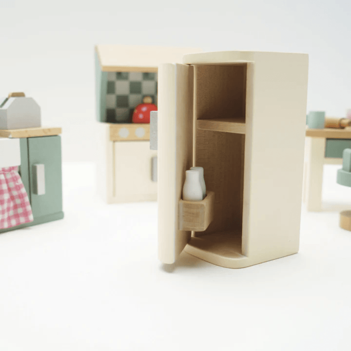 Close-Up-Of-Fridge-In-Le-Toy-Van-Daisylane-Kitchen-Dollhouse-Furniture-Naked-Baby-Eco-Boutique