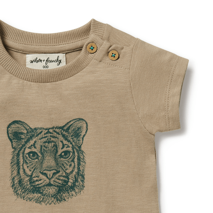 A Wilson & Frenchy Leo the Lion Organic Tee with a tiger head on it, perfect for easy dressing.