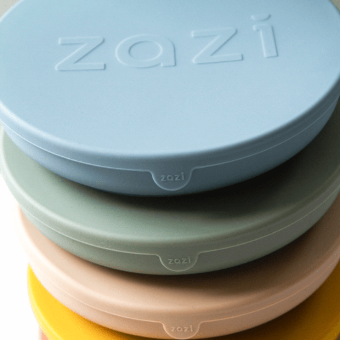 Close-Up-Of-Stack-Of-Zazi-Clever-Plate-With-Lid-Naked-Baby-Eco-Boutique