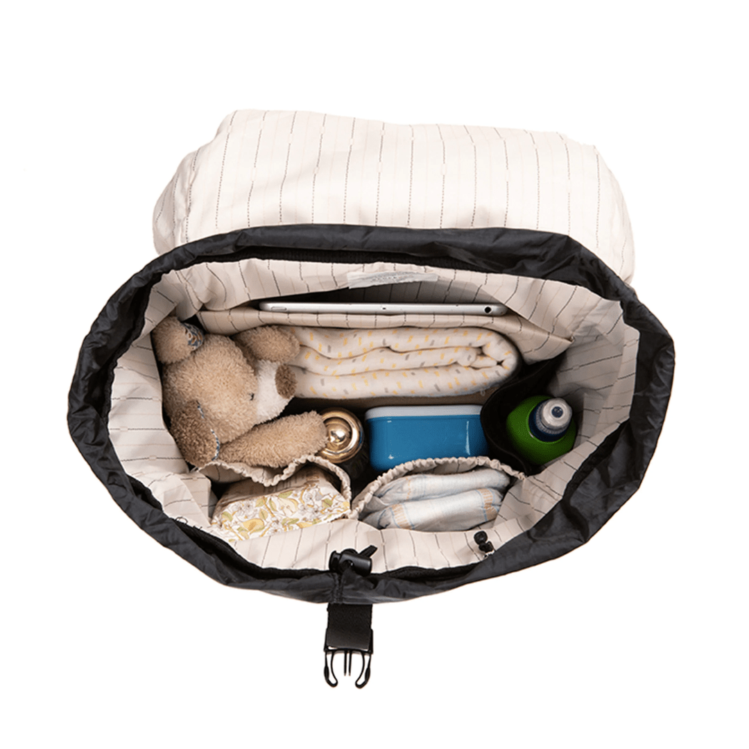Inside-Of-Storksak-Eco-Backpack-Naked-Baby-Eco-Boutique