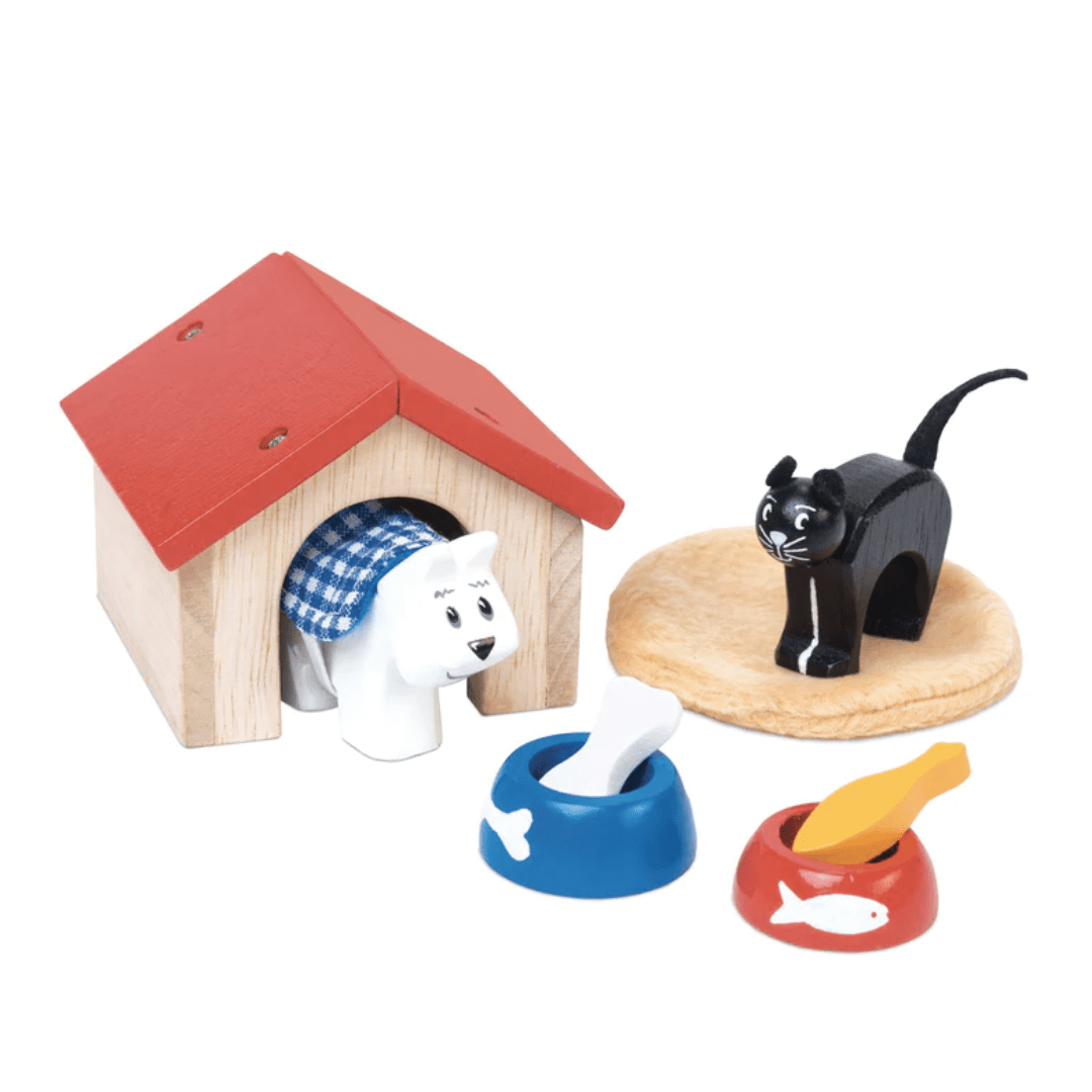 Le-Toy-Van-Dollhouse-Pet-Set-Naked-Baby-Eco-Boutique