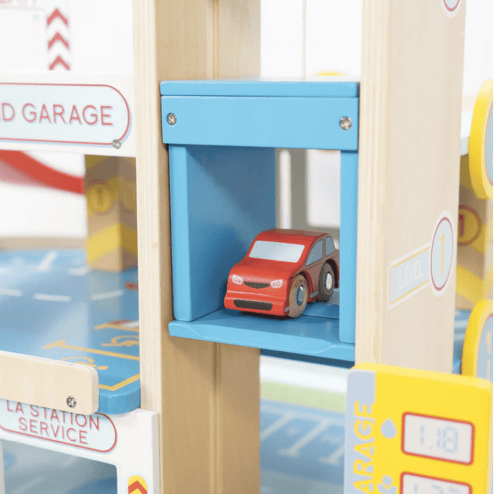Little-Car-In-The-Lift-In-Le-Toy-Van-Grand-Garage-Naked-Baby-Eco-Boutique