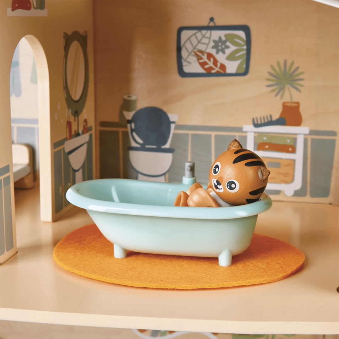 Little-Tiger-In-The-Bathtub-In-Hape-Green-Planet-Tigers-Jungle-House-Naked-Baby-Eco-Boutique