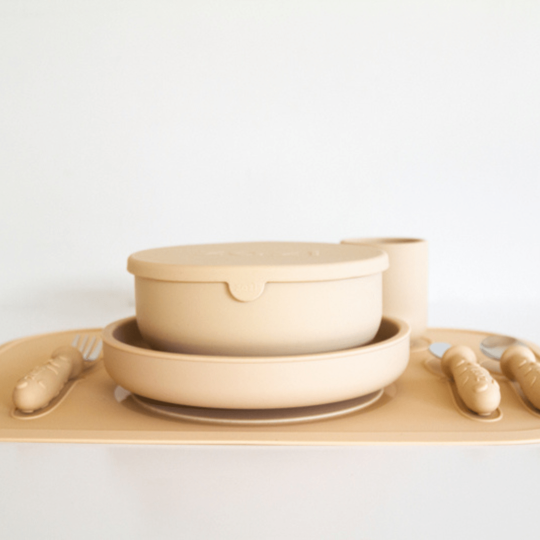Styled-Image-Of-Zazi-Clever-Plate-With-Lid-Vanilla-Naked-Baby-Eco-Boutique