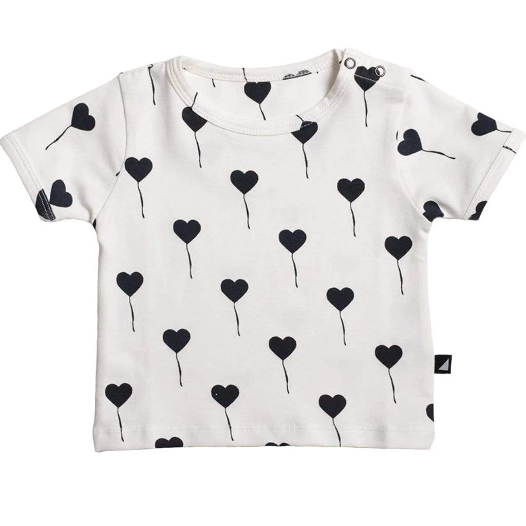 Anarkid Organic Cotton Short-Sleeve T-Shirt - LUCKY LASTS - 0-3 MONTHS & 3-6 MONTHS ONLY with a black heart-shaped balloon all-over print.