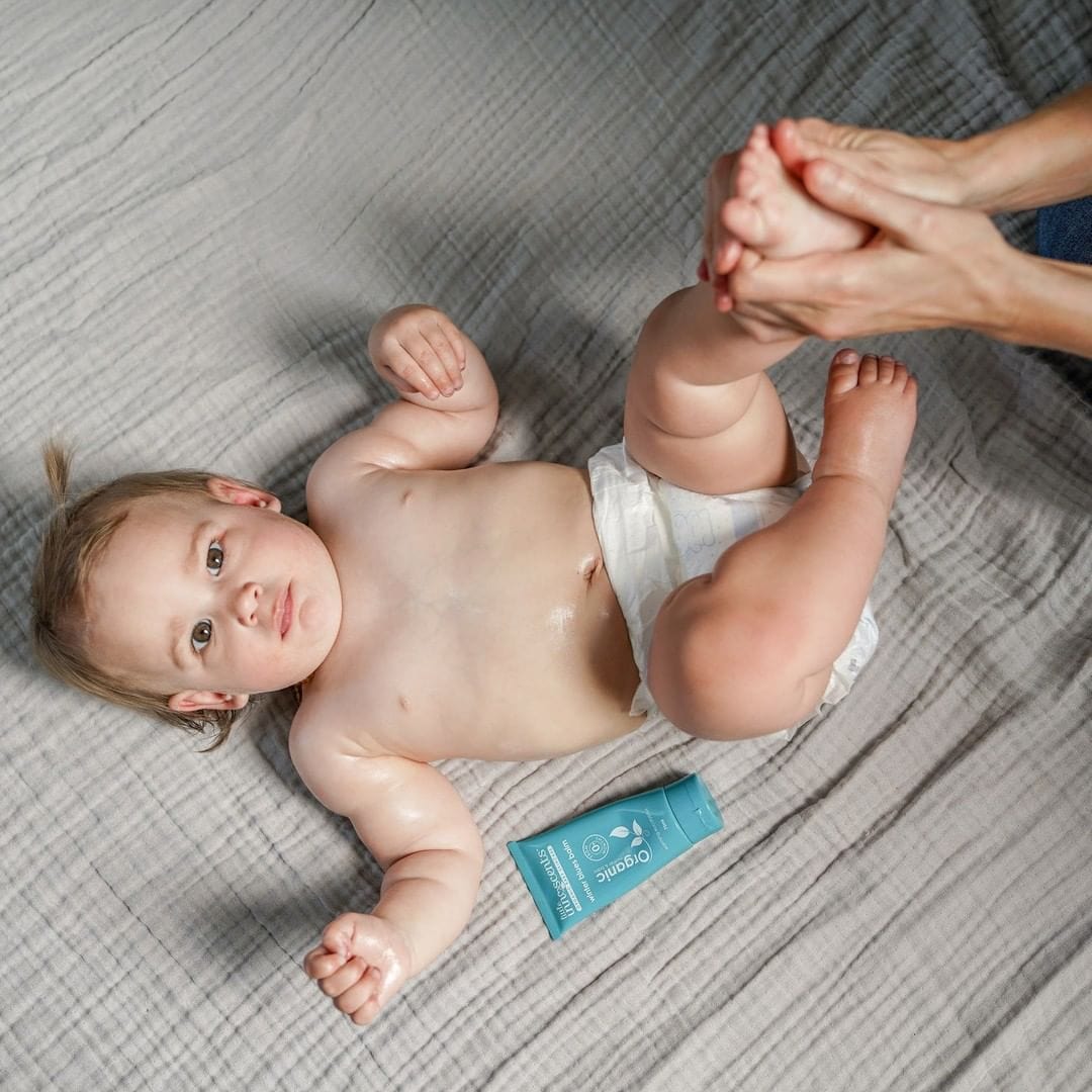 Baby-Having-Little-Innoscents-Organic-Baby-VapourRub-Balm-Put-on-Feet-Naked-Baby-Eco-Boutique