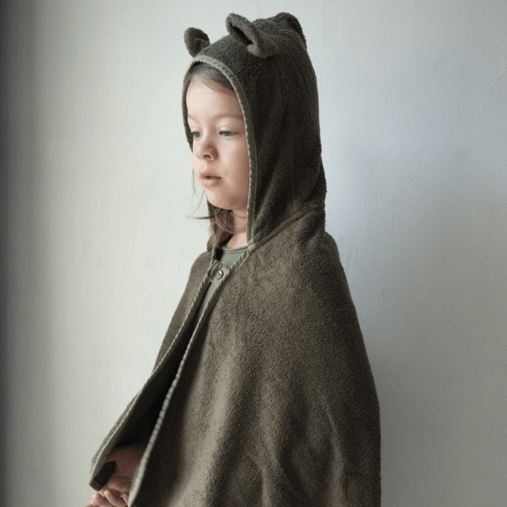 Child-in-Fabelab-Hooded-Junior-Towel-Olive-Naked-Baby-Eco-Boutique