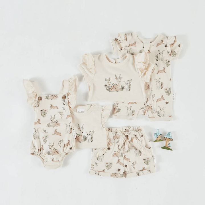 Flatlay-Of-Coordinating-Pieces-Aster-And-Oak-Organic-Cotton-Ruffle-Shorts-Naked-Baby-Eco-Boutique