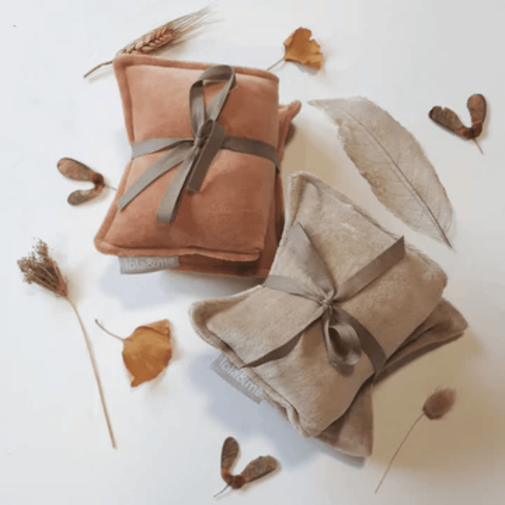 Flatlay-Of-Lola-And-Me-Organic-Velour-Wheat-Pack-Clay-Naked-Baby-Eco-Boutique