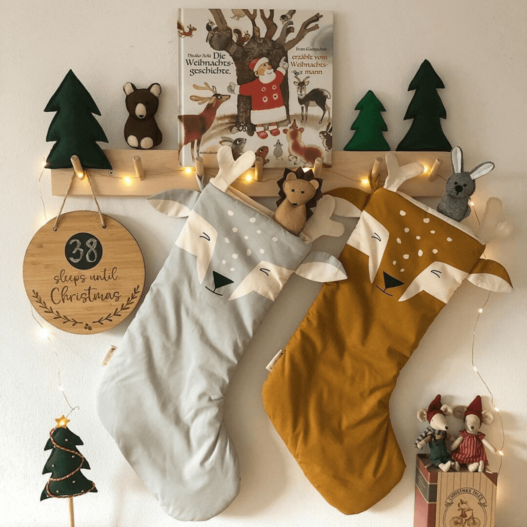 Funny-Bunny-Kids-Bamboo-Sleeps-Until-Christmas-Sign-Trees-with-Stockings-Naked-Baby-Eco-Boutique