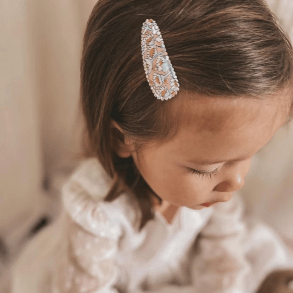 Funny-Bunny-Kids-Hair-Clips-Little-Girl-Wearing-Florence-Clip-Naked-Baby-Eco-Boutique
