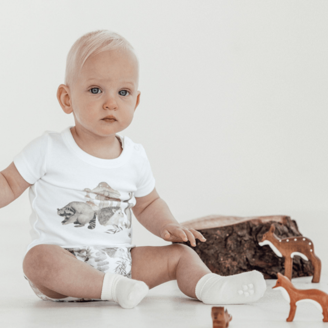 Little-Baby-Wearing-Aster-And-Oak-Organic-Cotton-Woodland-Print-Tee-Naked-Baby-Eco-Boutique