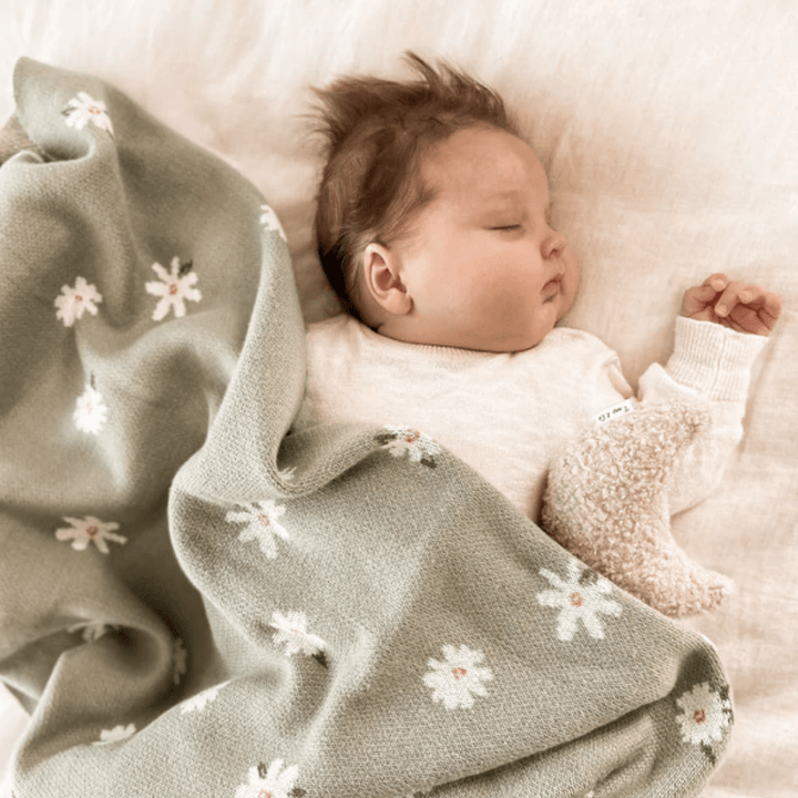 Over-The-Dandelions-Organic-Cotton-Print-Blanket-Daisy-Thyme-Sleeping-Baby-Naked-Baby-Eco-Boutique