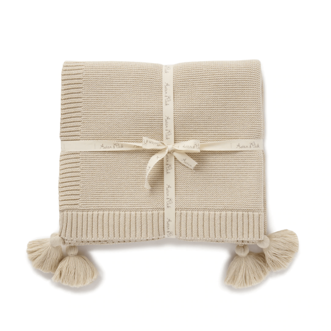 Packaged-With-Ribbon-Aster-And-Oak-Cotton-Chunky-Knit-Blanket-Oatmeal-Naked-Baby-Eco-Boutique