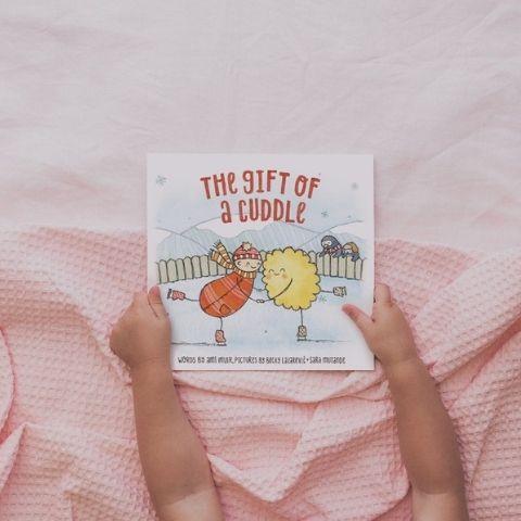 The Kiss Co. "The Gift of a Cuddle" Book - Naked Baby Eco Boutique